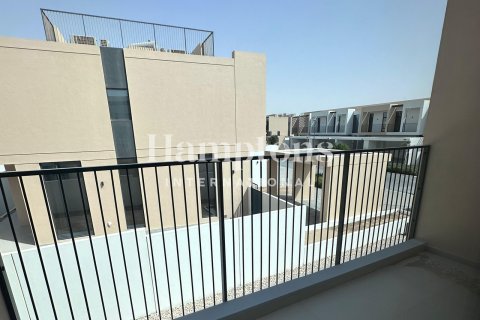 וילה להשכרה ב Dubai South (Dubai World Central), Dubai, איחוד האמירויות  4 חדרי שינה, 354.51970606 מ"ר, מספר 690676 - תמונה 8