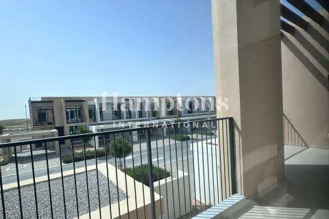 וילה להשכרה ב Dubai South (Dubai World Central), Dubai, איחוד האמירויות  4 חדרי שינה, 354.51970606 מ"ר, מספר 690676 - תמונה 5