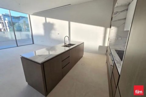 Таунхаус Дубай, БАӘ-да 3 жатын бөлмелер, 190.9 м² № 682242 - фото 2