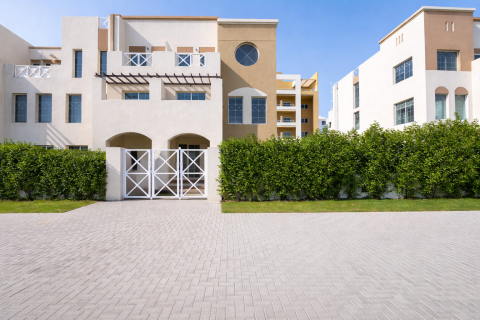 Townhouse di Dubai, UEA 5 kamar tidur, 190.3 m2 nomor 682239 - foto 2