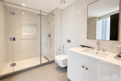 Huoneisto Downtown Dubai (Downtown Burj Dubai), Arabiemiraatit 2 makuuhuonetta, 159.51 m2 № 755297 - kuva 15