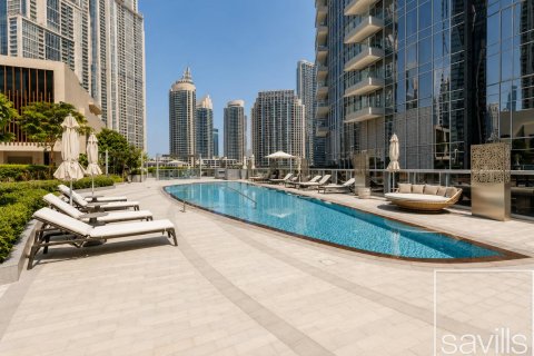 Huoneisto Downtown Dubai (Downtown Burj Dubai), Arabiemiraatit 2 makuuhuonetta, 159.51 m2 № 755297 - kuva 17