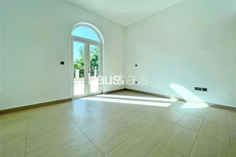 וילה להשכרה ב Jumeirah Park, Dubai, איחוד האמירויות  4 חדרי שינה, 384 מ"ר, מספר 626488 - תמונה 21