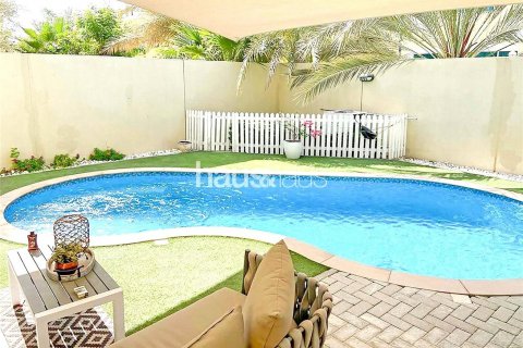 וילה להשכרה ב Jumeirah Park, Dubai, איחוד האמירויות  4 חדרי שינה, 384 מ"ר, מספר 626488 - תמונה 7