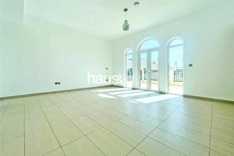 וילה להשכרה ב Jumeirah Park, Dubai, איחוד האמירויות  4 חדרי שינה, 384 מ"ר, מספר 626488 - תמונה 16