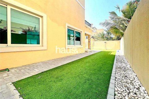 וילה להשכרה ב Jumeirah Park, Dubai, איחוד האמירויות  4 חדרי שינה, 384 מ"ר, מספר 626488 - תמונה 25