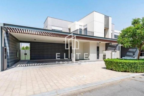 Villa em Arabian Ranches 3, Dubai, EAU 4 quartos № 686335