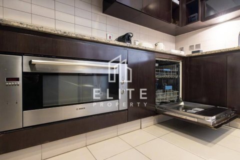 Apartamento en alquiler en Palm Jumeirah, Dubai, EAU 2 dormitorios, 156 m2 № 686334 - foto 15