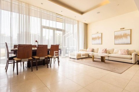 Apartamento en alquiler en Palm Jumeirah, Dubai, EAU 2 dormitorios, 156 m2 № 686334 - foto 9