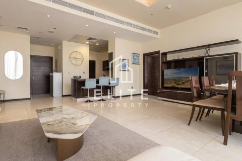Apartamento en alquiler en Palm Jumeirah, Dubai, EAU 2 dormitorios, 156 m2 № 686334 - foto 16