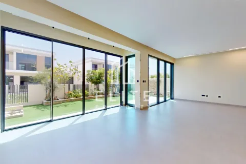 Villa em Tilal Al Ghaf, Dubai, EAU 4 quartos № 686338