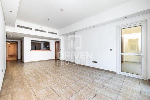 Üürile anda korter asukohaga Palm Jumeirah, Dubai, AÜE: 2 magamistoaga, 173.45 m² Nr 768274 - pilt 1