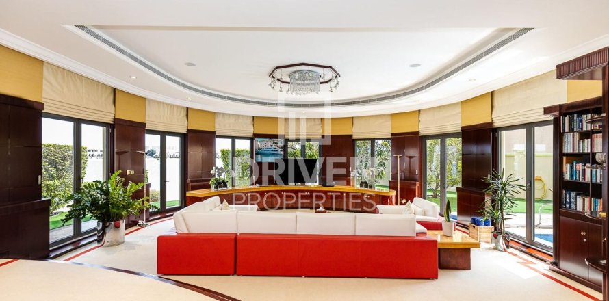 Willa w Palm Jumeirah, Dubai, ZEA 6 sypialnie, 1244.62 mkw. nr 768280