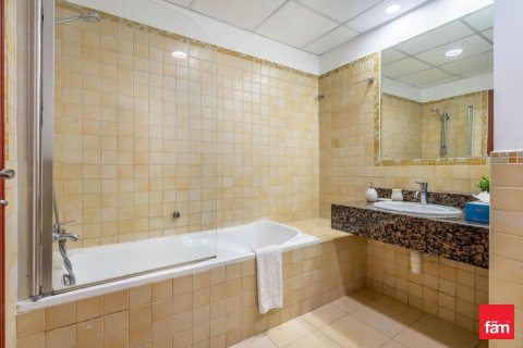 Apartamento para arrendamento em Dubai, EAU 2 quartos, 131.5 m2 № 691172 - foto 23