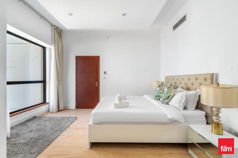 Apartamento para arrendamento em Dubai, EAU 2 quartos, 131.5 m2 № 691172 - foto 9