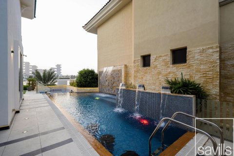 Villa para arrendamento em Palm Jumeirah, Dubai, EAU 5 quartos, 650 m2 № 646412 - foto 2