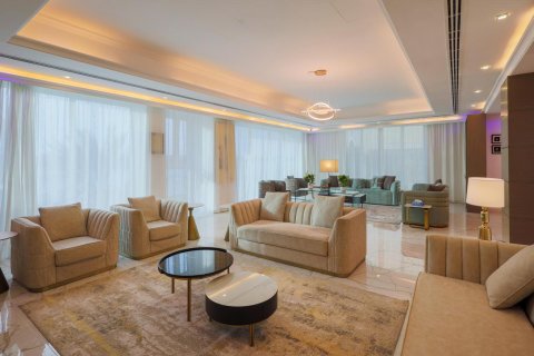 Villa para arrendamento em Palm Jumeirah, Dubai, EAU 5 quartos, 650 m2 № 646412 - foto 6