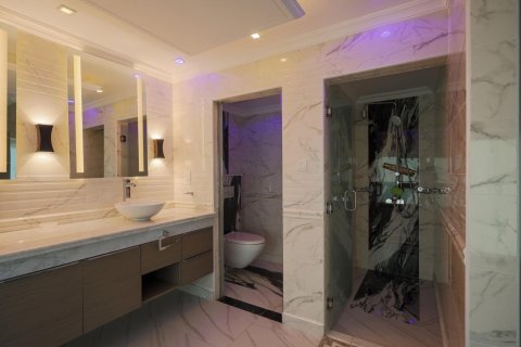 Villa para arrendamento em Palm Jumeirah, Dubai, EAU 5 quartos, 650 m2 № 646412 - foto 25