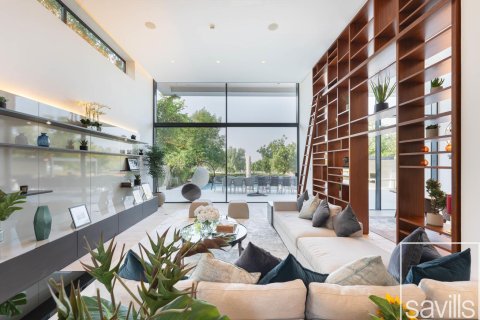 Villa para arrendamento em Jumeirah Golf Estates, Dubai, EAU 6 quartos, 1079 m2 № 646382 - foto 2
