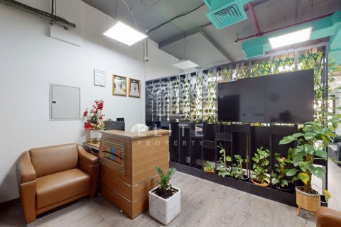 Office in Dubai Investment Park, UAE 109 sq.m. № 620240 - photo 4