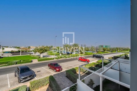 Appartamento in vendita a Dubai South (Dubai World Central), Dubai, EAU 2 camere da letto, 169.08 mq. № 756038 - foto 12