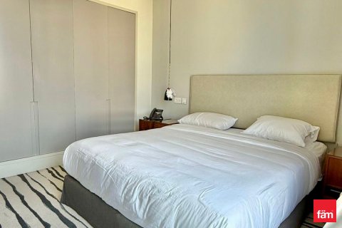 דירה להשכרה ב Downtown Dubai (Downtown Burj Dubai), Dubai, איחוד האמירויות 3 חדרי שינה, 183.9 מ"ר, מספר 686267 - תמונה 10