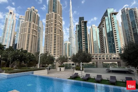 דירה להשכרה ב Downtown Dubai (Downtown Burj Dubai), Dubai, איחוד האמירויות 3 חדרי שינה, 183.9 מ"ר, מספר 686267 - תמונה 13