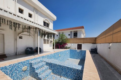 Vila v Al Heerah, Sharjah, SAE 4 ložnice, 450.58 m² Č.: 748402 - fotografie 25