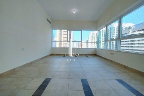 Byt v Hamdan Street, Abu Dhabi, SAE 3 ložnice, 185.8 m² Č.: 578700 - fotografie 1