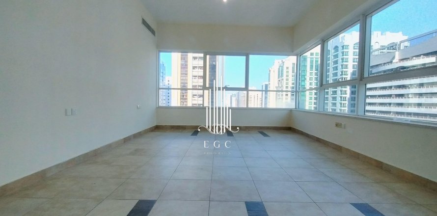 Byt v Hamdan Street, Abu Dhabi, SAE 3 ložnice, 185.8 m² Č.: 578700
