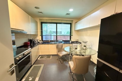 Vila v Dubai, SAE 4 ložnice, 393 m² Č.: 621560 - fotografie 9