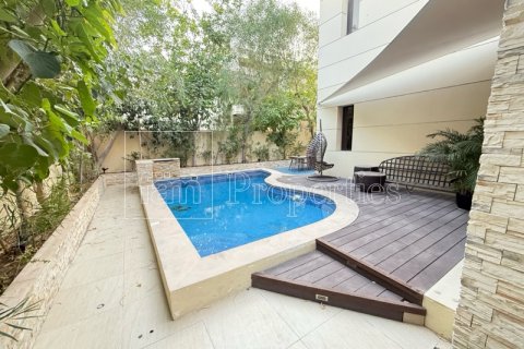 Vila v Dubai, SAE 4 ložnice, 393 m² Č.: 621560 - fotografie 15