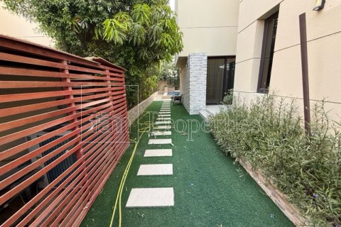 Vila v Dubai, SAE 4 ložnice, 393 m² Č.: 621560 - fotografie 16