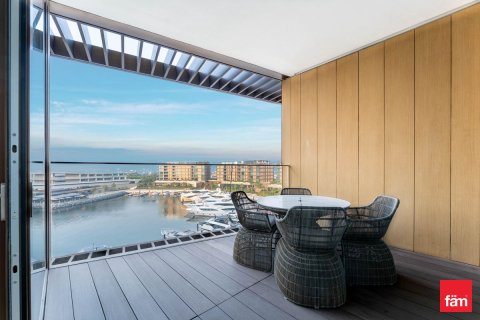 Byt v Dubai, SAE 3 ložnice, 250.7 m² Č.: 621558 - fotografie 1