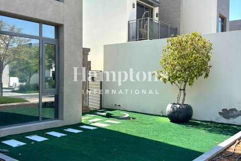 Villa zur Miete in Dubai South (Dubai World Central), Dubai, VAE 4 Schlafzimmer, 395.20936200 m2 Nr. 731503 - Foto 7