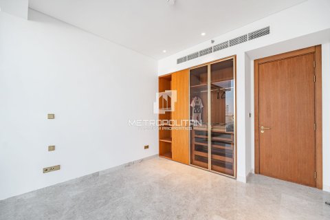 Apartment til salg i Palm Jumeirah, Dubai, UAE 2 soveværelser, 136 kvm № 543095 - foto 17