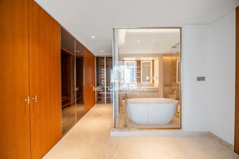 Apartment til salg i Palm Jumeirah, Dubai, UAE 2 soveværelser, 136 kvm № 543095 - foto 21