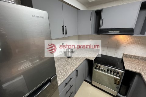 Jumeirah Lake Towers, Dubai, UAE의 임대용 아파트 침실 1개, 90.3제곱미터 번호 623998 - 사진 1