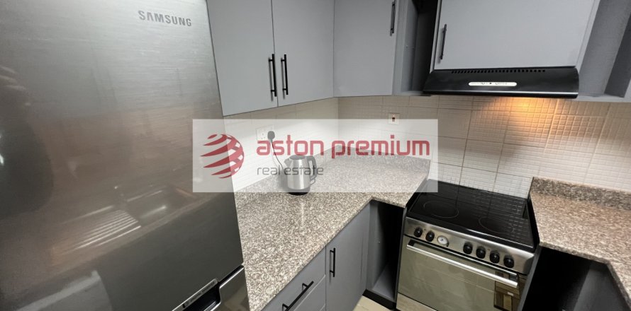 Jumeirah Lake Towers, Dubai, UAE의 아파트 침실 1개, 90.3제곱미터 번호 623998