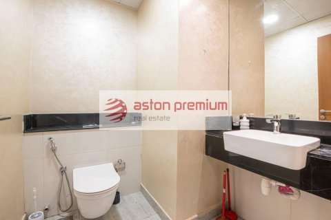 Apartment in Business Bay, Dubai, UAE 1 bedroom, 81.8 sq.m. № 623999 - photo 17