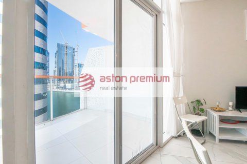 Apartment in Business Bay, Dubai, UAE 1 bedroom, 81.8 sq.m. № 623999 - photo 18