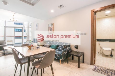 Apartment in Business Bay, Dubai, UAE 1 bedroom, 81.8 sq.m. № 623999 - photo 4
