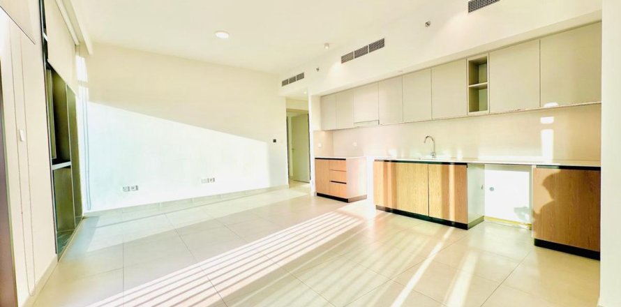 Korter asukohaga Dubai, AÜE: 2 magamistoaga, 102.6 m² Nr 702306