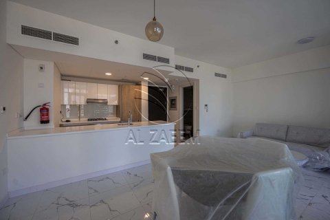 Appartamento in vendita a Al Raha Beach, Abu Dhabi, EAU 2 camere da letto, 102 mq. № 662795 - foto 3