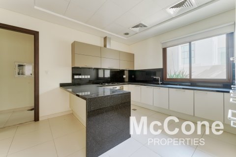 Vila v Meydan, Dubai, SAE 5 ložnice, 960.62 m² Č.: 587018 - fotografie 10