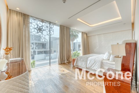 Vila v Palm Jumeirah, Dubai, SAE 6 ložnice, 1310.21 m² Č.: 586881 - fotografie 17