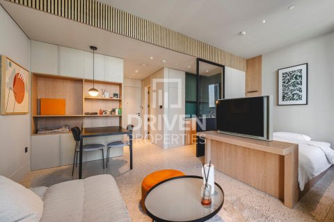 Appartement à Business Bay, Dubai, EAU: 1 pièce, 47 m2 № 684656