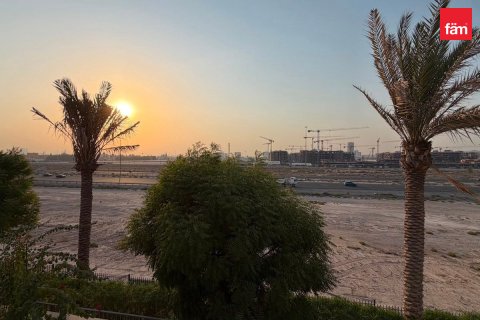 Villa til leie i Dubai, Emiratene 3 soverom, 128.6 kvm Nr. 722772 - Foto 10