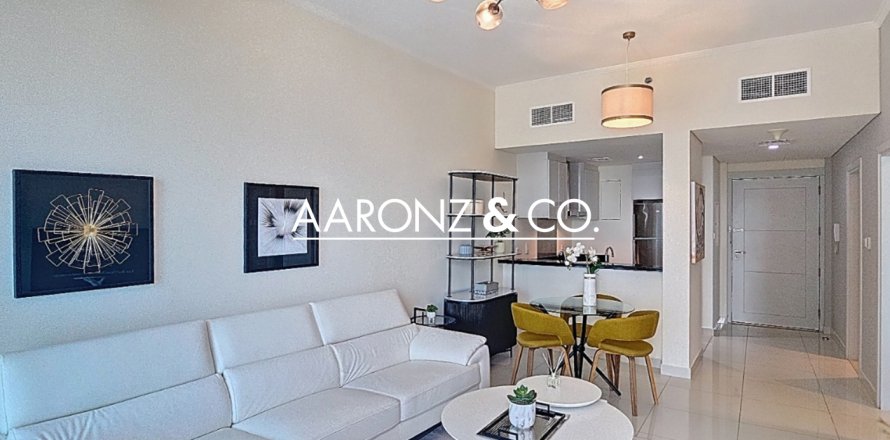 Apartament në Dubai Marina, Emiratet e Bashkuara Arabe 1 dhomë gjumi, 79 m2. № 632148