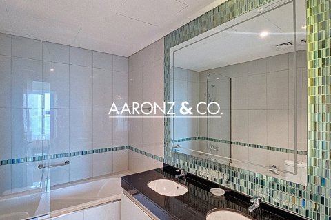 Apartament në Dubai Marina, Emiratet e Bashkuara Arabe 1 dhomë gjumi, 79 m2. № 632148 - Foto 14